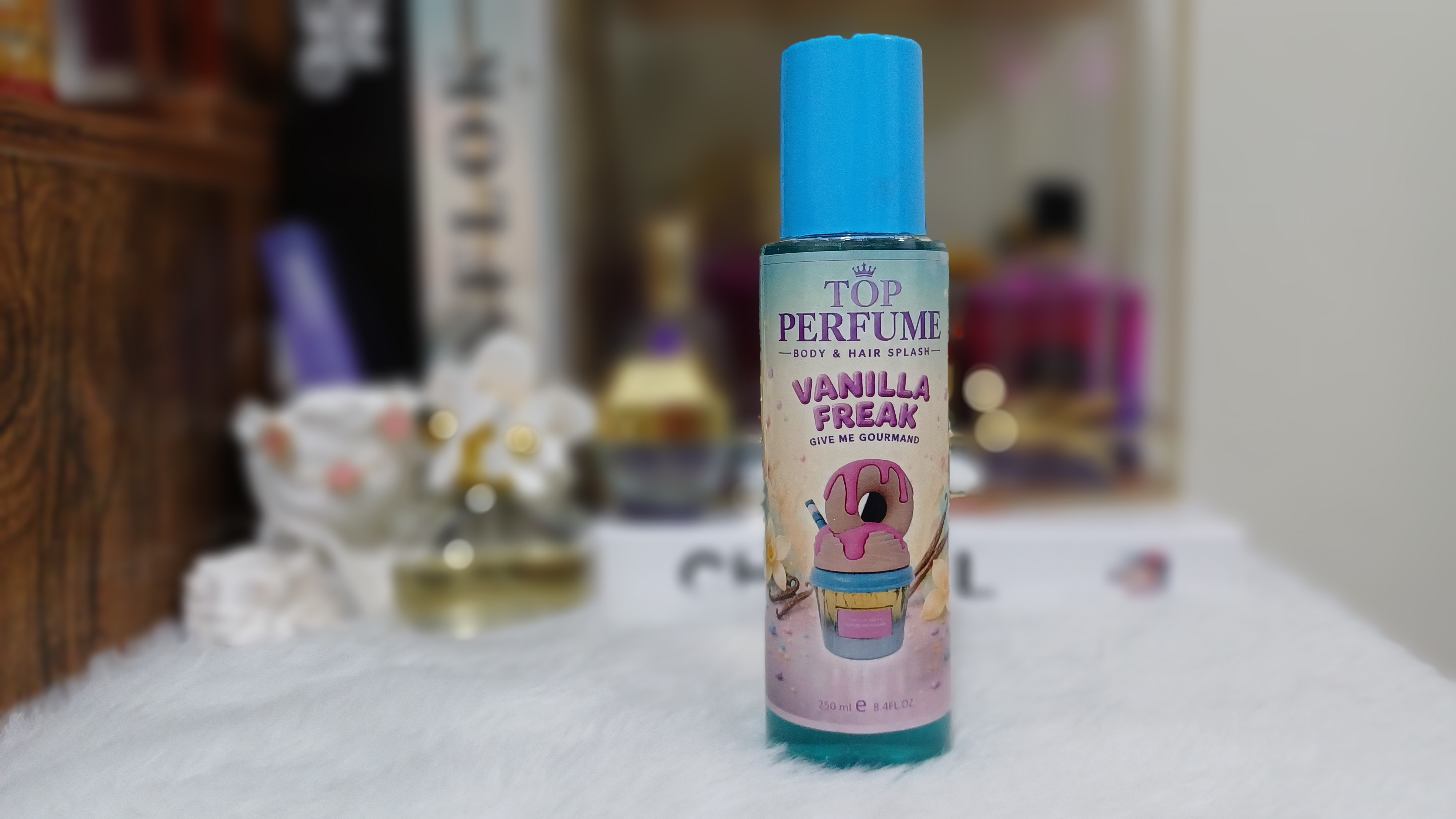 بادی اسپلش زنانه Vanilla Freakحجم ۲۵۰میل تاپ پرفیوم