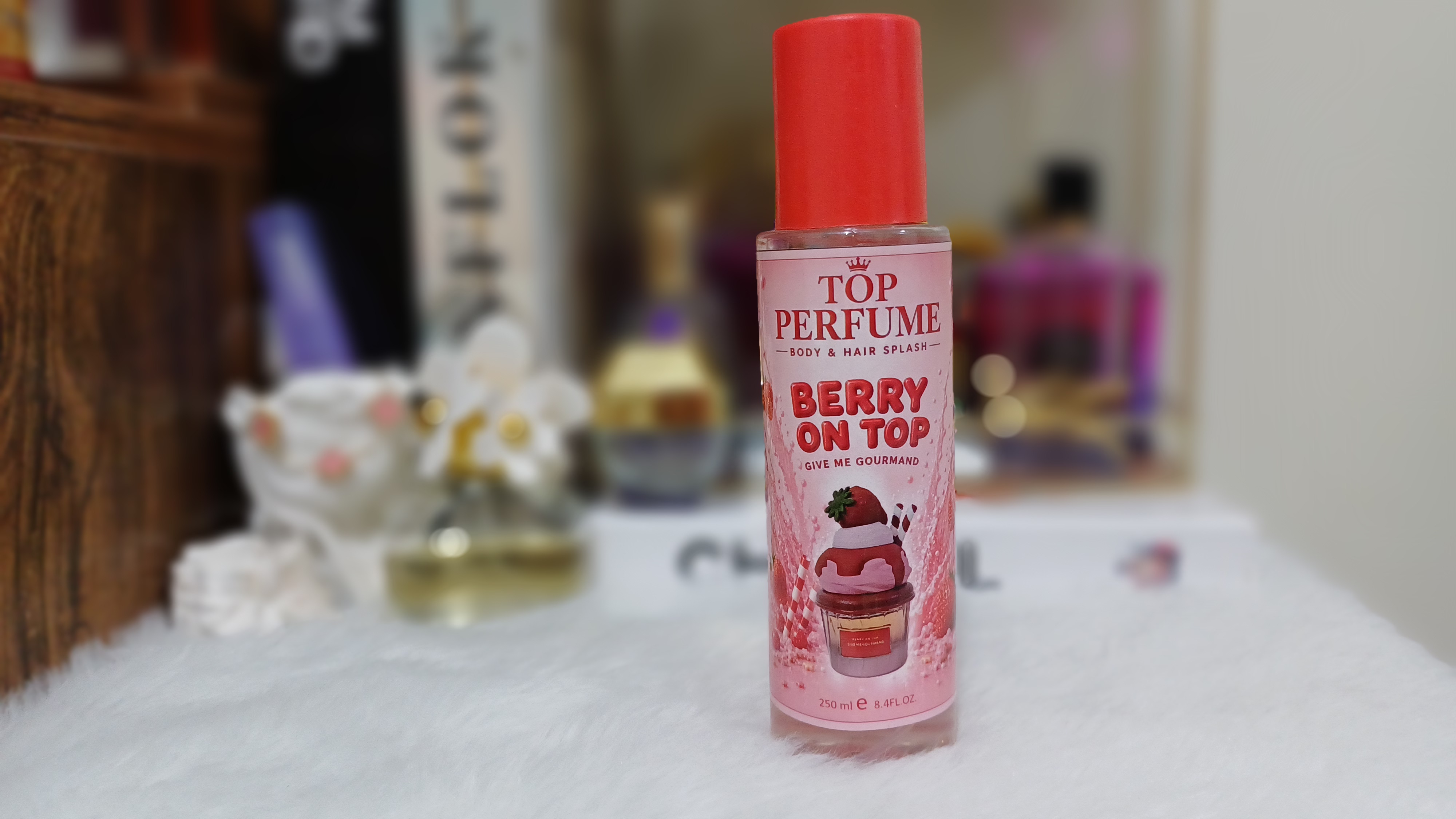بادی اسپلش زنانه Berry on Top حجم ۲۵۰ میل تاپ پرفیوم